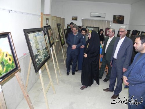 افتتاح نمایشگاه نقاشی با حضور فرماندار مینودشت 