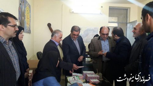 توزیع بیش از 6000 جعبه تخم نوغان  بین نوغانداران استان گلستان 