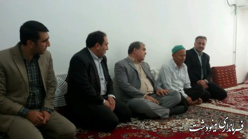 دیدار فرماندار با خانواده مدد جویان سادات تحت پوشش کمیته امداد امام خمینی (ره) مینودشت