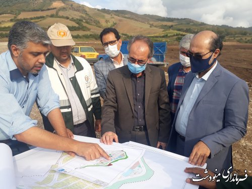 فرماندار مینودشت به همراه مدیر عامل آب منطقه ای گلستان از روستای جنگلده بالا بازدید نمودند